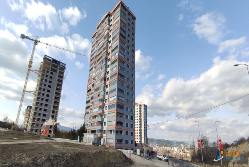 Doruk Emlak Ofisi > DORUK EMLAK OFİSİNDEN ŞEHR-İ ŞAHANE SİTESİ TERAS BALKONLU LÜKS KİRALIK 2+1 DAİRE