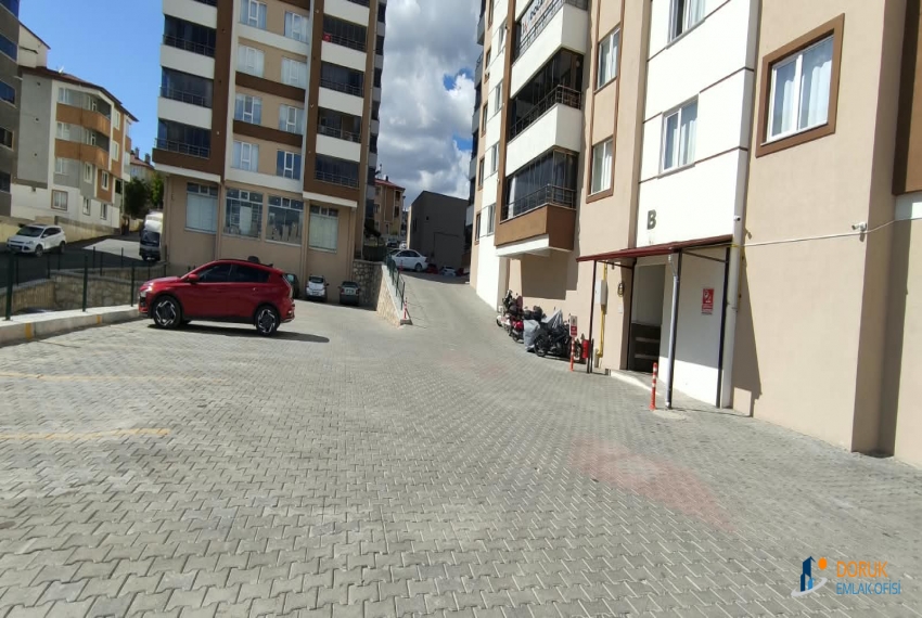Doruk Emlak Ofisi > DORUK EMLAK OFİSİNDEN KUZEYKENT EMİR SİTESİNDE KAPALI BALKONLU 2+1 KİRALIK DAİRE
