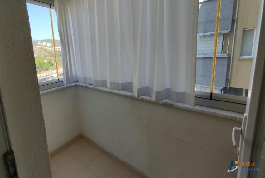Doruk Emlak Ofisi > DORUK EMLAKTAN OLUKBAŞI SARAÇLAR MAHALLESİ GÜLŞEN APARTMANINDA SATILIK 2+1 DAİRE