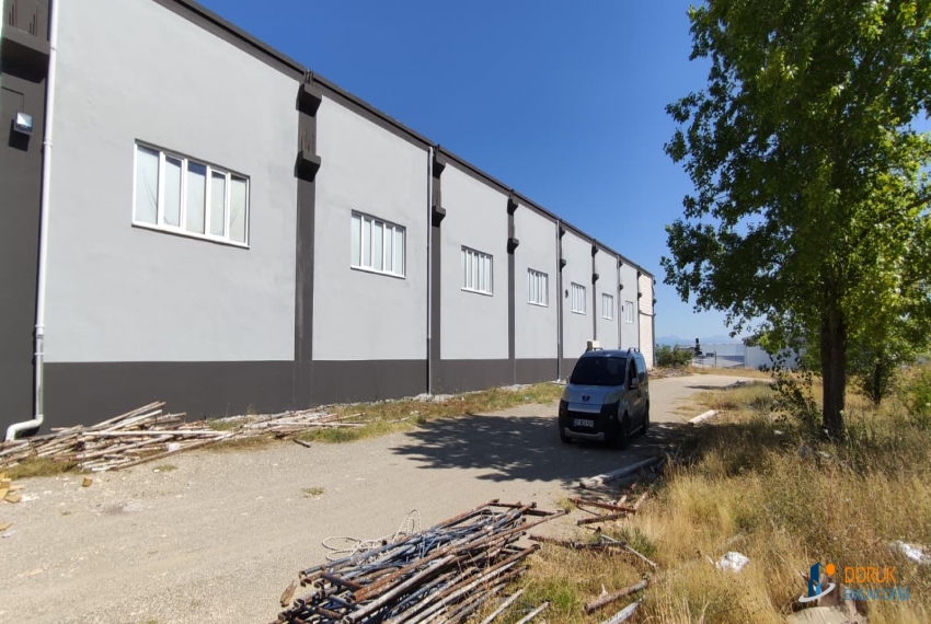 Doruk Emlak Ofisi > DORUK EMLAK OFİSİNDEN MERKEZ ORGANİZE SANAYİ BÖLGESİNDE ANA CADDE KENARI TEŞVİKLİ KİRALIK FABRİKA BİNASI