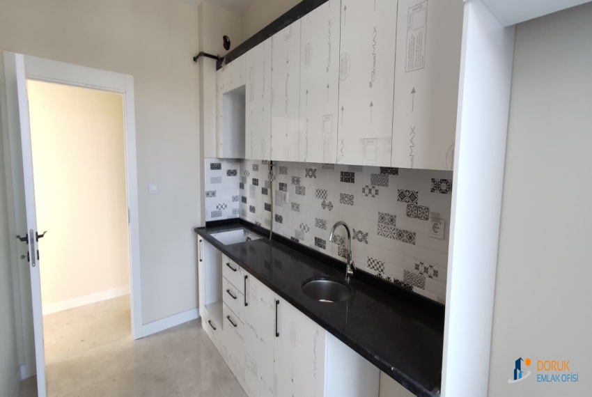 Doruk Emlak Ofisi > DORUK EMLAK OFİSİNDEN TAŞKÖPRÜ YOLU ÜZERİ HEDEF APARTMANI 2+1 SIFIR KİRALIK DAİRE