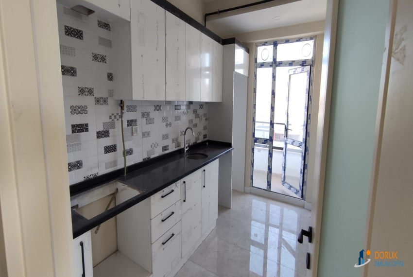 Doruk Emlak Ofisi > DORUK EMLAK OFİSİNDEN TAŞKÖPRÜ YOLU ÜZERİ HEDEF APARTMANI 2+1 SIFIR KİRALIK DAİRE