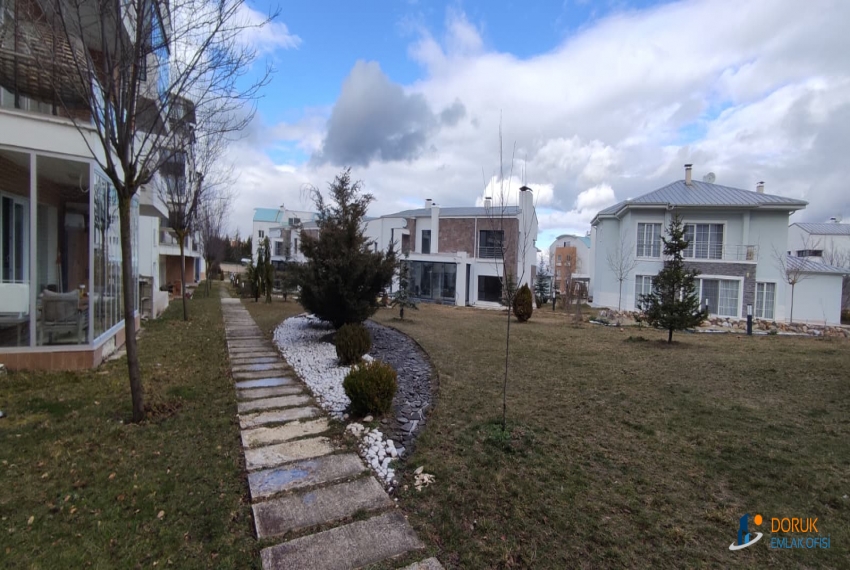 Doruk Emlak Ofisi > DORUK EMLAK OFİSİNDEN LEDAKENT'DE 2+1 SATILIK DAİRE
